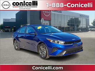 Used 2023 Kia Forte LXS image 1