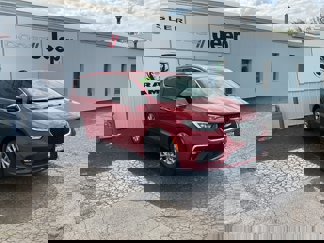New 2025 Chrysler Pacifica Select image 1