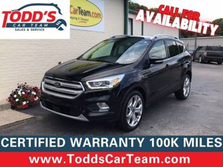 Used 2019 Ford Escape Titanium image 1
