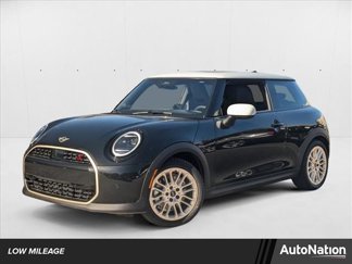 Used 2025 MINI Cooper S image 1