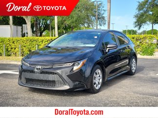 Used 2020 Toyota Corolla LE image 1