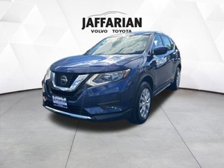 Used 2019 Nissan Rogue S image 1