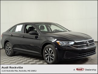 Used 2024 Volkswagen Jetta S image 1