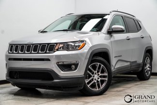 Used 2020 Jeep Compass Latitude image 1