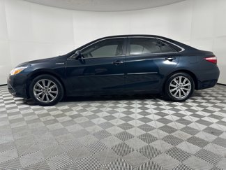 Used 2016 Toyota Camry XLE video 2