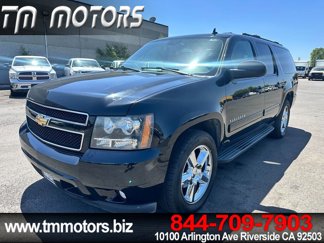 Used 2011 Chevrolet Suburban LT image 1