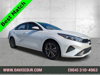 Used 2023 Kia Forte LXS image 1