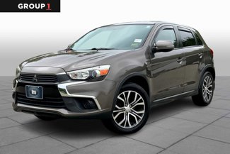 Used 2017 Mitsubishi Outlander Sport ES image 1