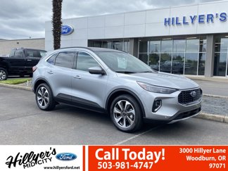 Used 2023 Ford Escape Platinum w/ Premium Technology Package image 1