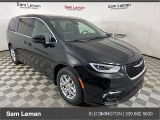 New 2025 Chrysler Pacifica Select image 1