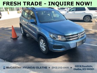 Used 2017 Volkswagen Tiguan S image 1