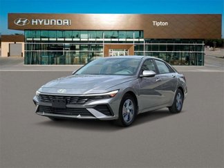 New 2025 Hyundai Elantra SE image 1