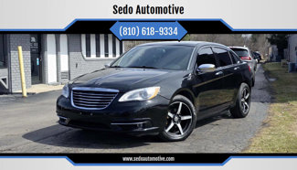 Used 2014 Chrysler 200 Limited image 1