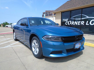 Used 2023 Dodge Charger SXT image 1