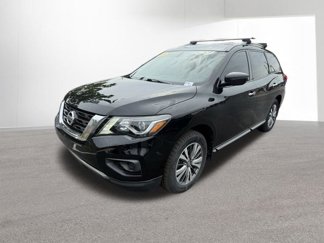 Used 2019 Nissan Pathfinder S image 1