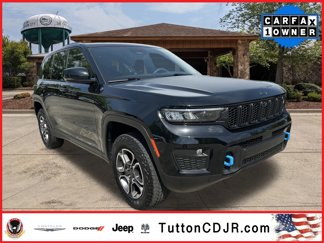 Used 2022 Jeep Grand Cherokee Trailhawk w/ Advanced Protech Group II image 1