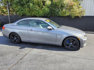 Used 2009 BMW 328i Convertible image 1