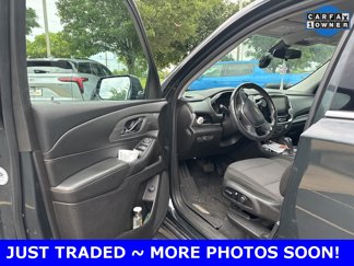 Used 2018 Chevrolet Traverse LT image 1