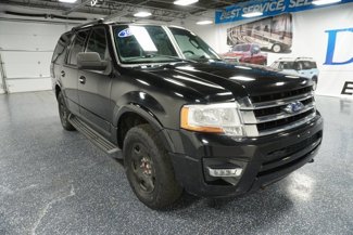 Used 2017 Ford Expedition XLT image 1