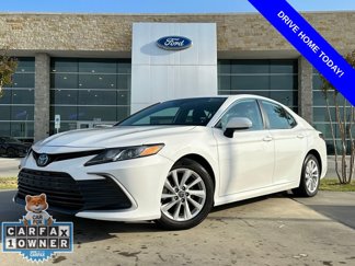Used 2023 Toyota Camry LE image 1