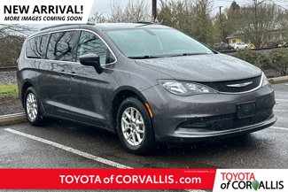 Used 2021 Chrysler Voyager Lxi image 1