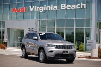 Used 2020 Jeep Grand Cherokee Laredo image 1