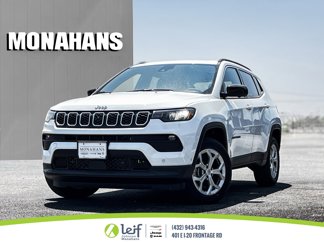 New 2024 Jeep Compass Latitude w/ Sun and Sound Group image 1