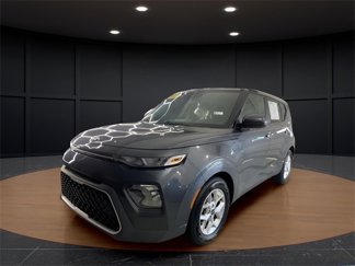Used 2021 Kia Soul S image 1