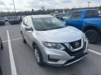 Used 2018 Nissan Rogue S image 1