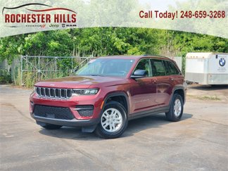 Used 2022 Jeep Grand Cherokee Laredo w/ Luxury Tech Group I image 1