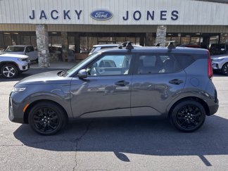 Used 2021 Kia Soul LX image 1