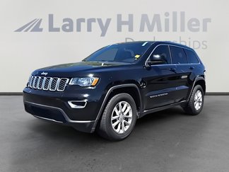 Used 2021 Jeep Grand Cherokee Laredo X image 1