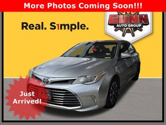 Used 2016 Toyota Avalon XLE image 1