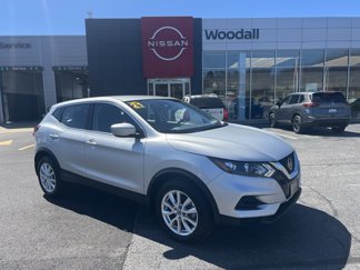Used 2021 Nissan Rogue Sport S image 1