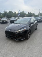 Used 2017 Ford Focus ST w/ Equipment Group 402A image 1