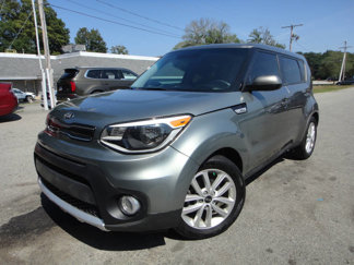 Used 2018 Kia Soul + image 1