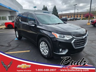 Used 2021 Chevrolet Traverse LT image 1