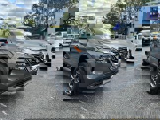 Used 2023 Nissan Rogue S image 1