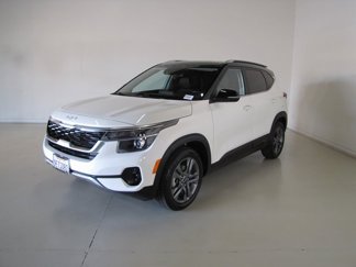Used 2023 Kia Seltos S image 1