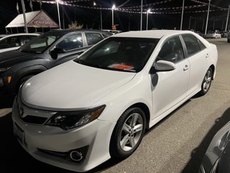 Used 2013 Toyota Camry SE image 1