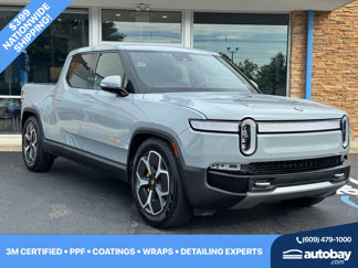 Used 2022 Rivian R1T Adventure image 1