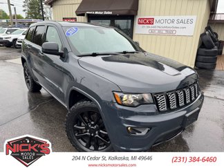 Used 2018 Jeep Grand Cherokee Altitude image 1