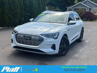 Used 2019 Audi e-tron Prestige w/ Prestige Package image 1