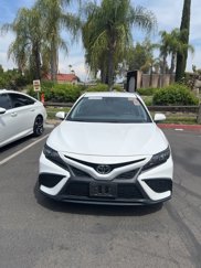 Used 2022 Toyota Camry SE w/ Carpet Mat Package (TMS) image 1
