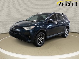 Used 2017 Toyota RAV4 XLE image 1