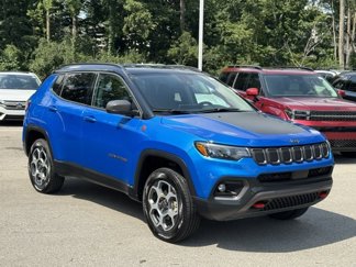 Used 2022 Jeep Compass Trailhawk w/ Trailhawk Convenience Group image 1