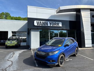 Used 2021 Honda HR-V Sport image 1