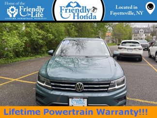 Used 2021 Volkswagen Tiguan SE w/ Panoramic Sunroof Package image 1