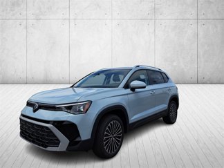 New 2025 Volkswagen Taos SE image 1