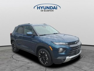 Used 2021 Chevrolet TrailBlazer LT w/ Sun and Liftgate Package image 1